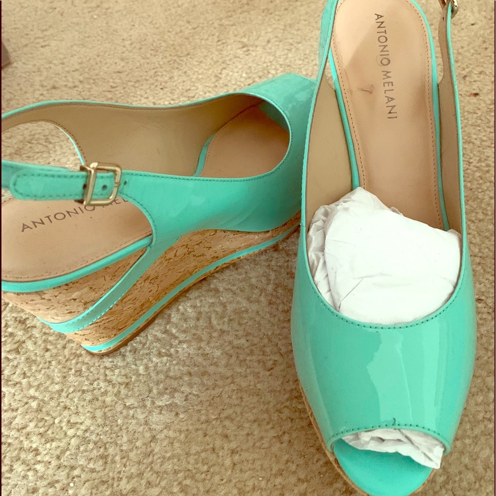 Soft Greens slang back wedge shoe 2” heel